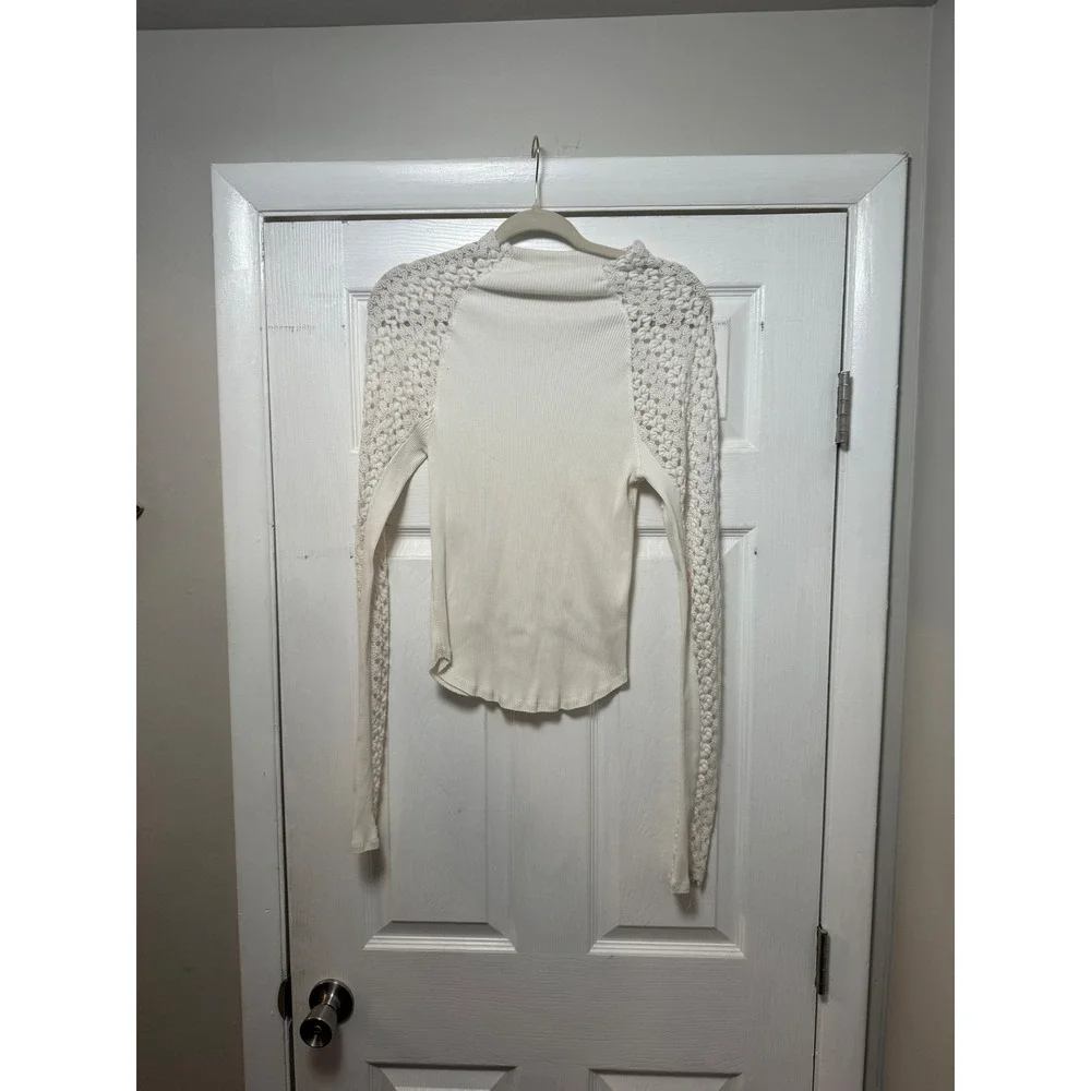 Free People White Long Sleeve Ribbed Top with Crochet Sleeves
